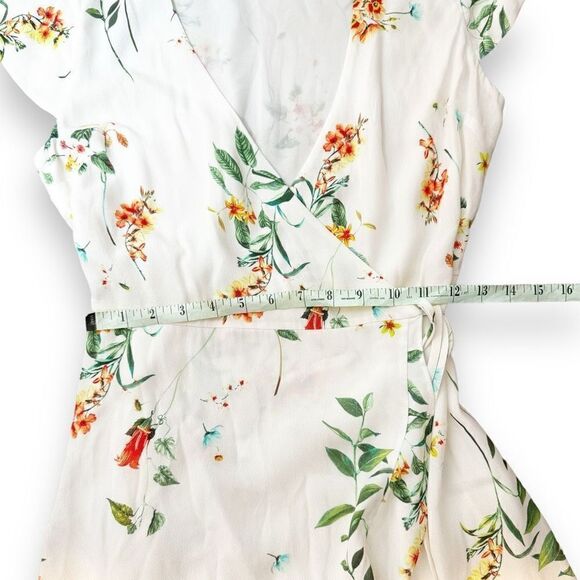 Willow & Clay Landon White Floral Ruffle Hem Wrap Mini Dress Women’s Size Small - Picture 12 of 13